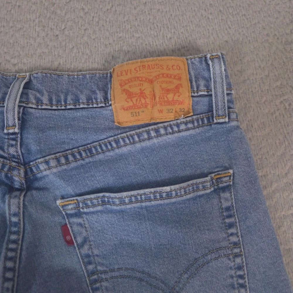 Levi's Jeans Mens 32x32 Blue 511 Slim Leg Distressed Ripped Knee Stretch Denim